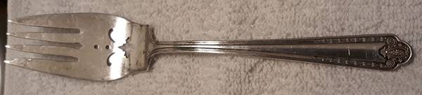 Normandy (Silverplate, 1925) Medium Solid Cold Meat Serving Fork
