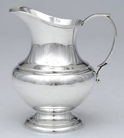 The Pilgrim (Sterling) Creamer