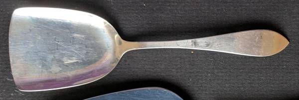 Pointed Antique (Sterling, 1895) Bon Bon Scoop