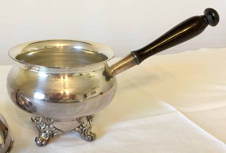 Regent-Plain (Silverplate Hollowware) Footed Sauce Boat