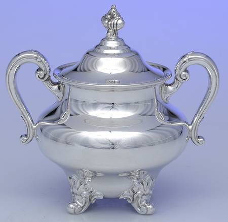Regent-Plain (Silverplate Hollowware) Sugar Bowl & Lid