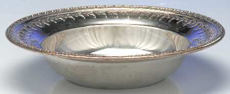 Riviera (Silverplate, Hollowware) Round Silverplate Vegetable Bowl