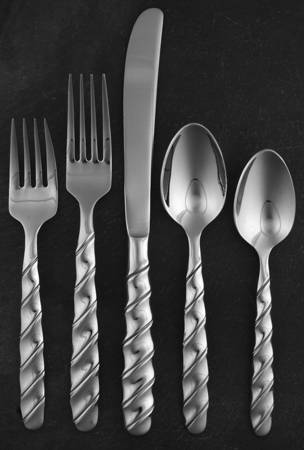 Robert Lee Morris (Stainless) 5 Piece Place Setting