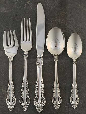 Royal Majesty (Stainless, 1971) 5 Piece Place Setting