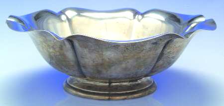 Salem (Sterling, Hollowware) Footed Sterling Round Vegetable Bowl