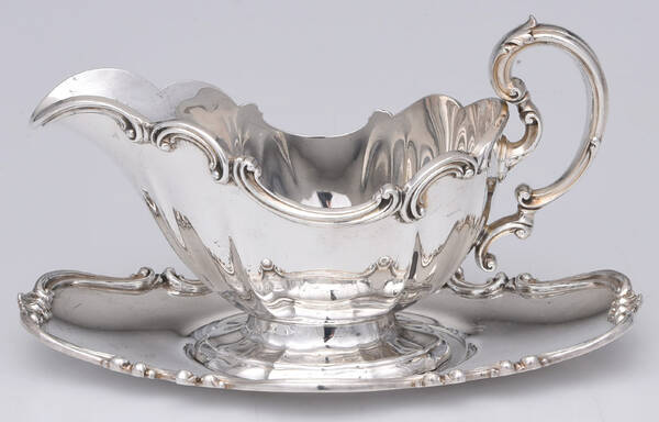 Victorian (Silverplate, Hollowware) Gravy Boat & Underplate