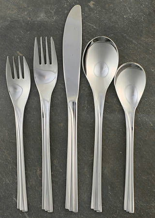 Wayzata (Stainless) 5 Piece Place Setting