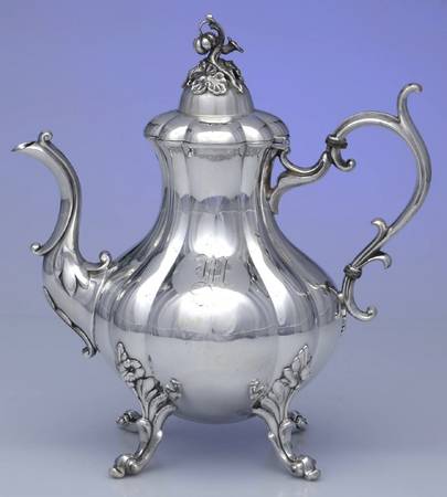 The Winthrop (Plain, Silverplate) Silverplate Teapot