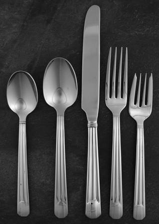 Ile De France (Stainless) 5 Piece Place Setting
