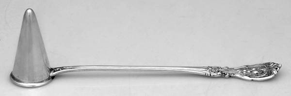 Francis I (Sterling, "Reed & Barton") Solid Flat Handled Candle Snuffer