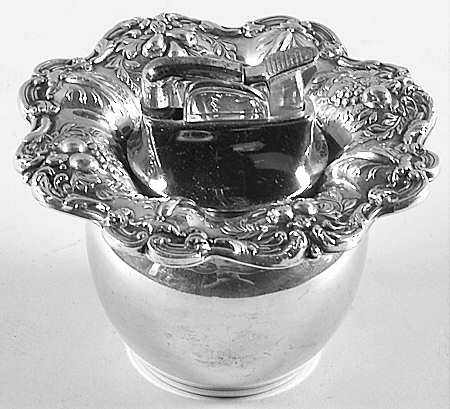 Francis I (Sterling, Hlwr, Eagle-R-Lion, Dated, Oval) Sterling Lighter w/Silverplate Insert