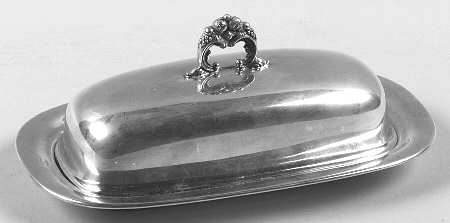 Francis I (Sterling, Hlwr, Eagle-R-Lion, Dated, Oval) Sterling 1/4 Lb Covered Butter with Glass Liner