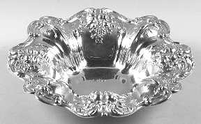 Francis I (Sterling, Hlwr, Eagle-R-Lion, Dated, Oval) Footed Sterling Round Vegetable Bowl