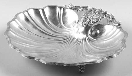 Francis I (Sterling, Hlwr, Eagle-R-Lion, Dated, Oval) Sterling Shell Sandwich Plate