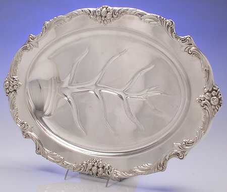 King Francis (Silverplate, Hollowware) Medium Footed Meat Platter with Well