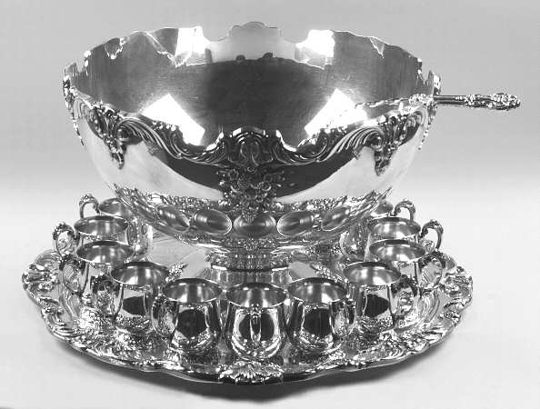 King Francis (Silverplate, Hollowware) Punch Set (Bowl,  12 Cups, Tray and Ladle)