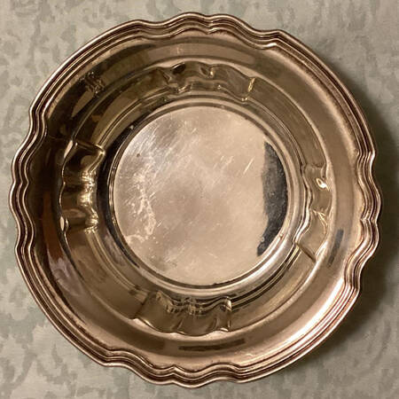 Hepplewhite-Plain (Sterling, 1907, Hollowware) Butter Pat