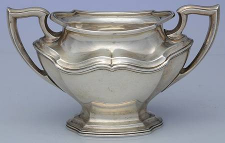 Hepplewhite-Plain (Sterling, 1907, Hollowware) Sugar Bowl No Lid