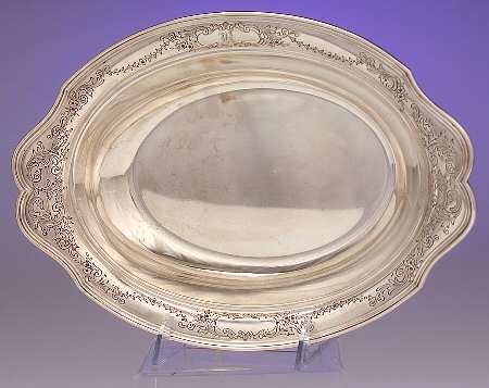 Hepplewhite-Engrv (Strl, Hlwr, Floral Swag) Medium Oval Sterling Vegetable Bowl