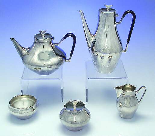 Denmark (Silverplate, 1963, Hollowware) 5-Piece Plated Tea Set (with Waste)