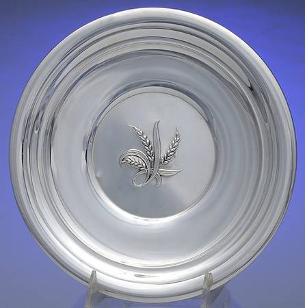 Silver Wheat (Sterling, 1952, Hollowware) 9" Sandwich Plate