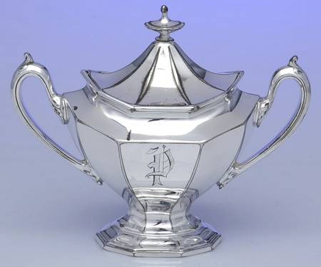 Sierra (Silverplate, Hollowware) Sugar Bowl & Lid