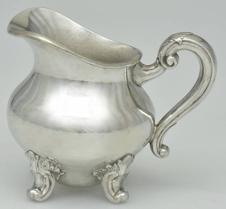 Regent (Pewter, Hollowware) Mini Creamer