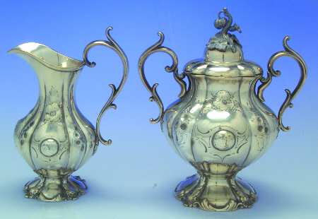 1794 (Silverplate, Hollowware) Creamer & Sugar with Lid Set