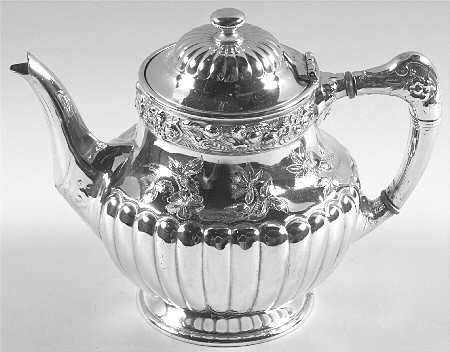 3224 (Silverplate, Hollowware) Teapot