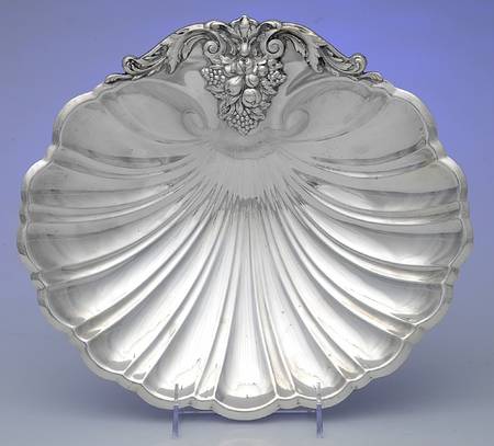 Francis I (Sterling, Hollowware, Reed&Barton, Dates) Sterling Shell Sandwich Plate
