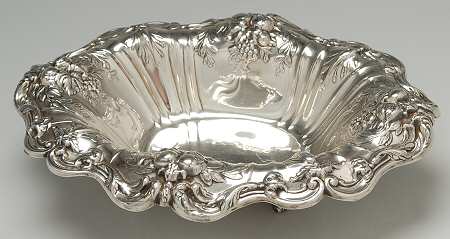 Francis I (Sterling, Hollowware, No Dates) Sterling Oval Footed Vegetable Bowl
