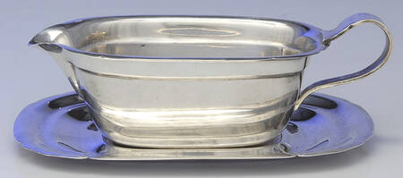 Mayflower (Sterling, Hollowware) Sterling Gravy Boat & Underplate by Reed & Barton
