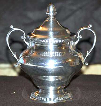 7020 (Silverplate, Hollowware) Sugar Bowl & Lid
