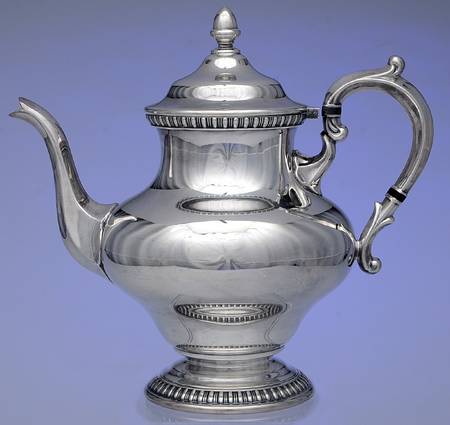7020 (Silverplate, Hollowware) Teapot