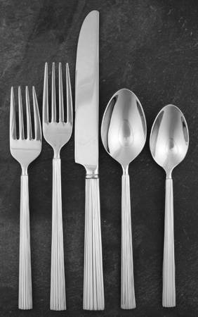 Pillar (Stainless) 5 Piece Place Setting