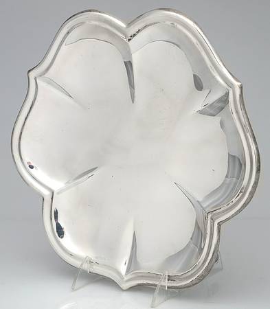 1470 (Silverplate, Hollowware) 11" Sandwich Plate