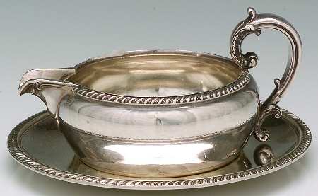 Buckingham (Silverplate, Hollowware) Plated Gravy Boat & Underplate