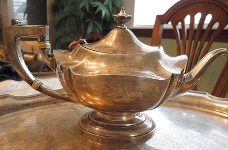 601 (Sterling, Hollowware) Teapot