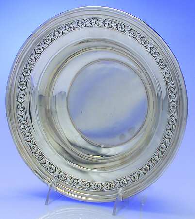 1204 (Silverplate, Hollowware) Round Silverplate Vegetable Bowl