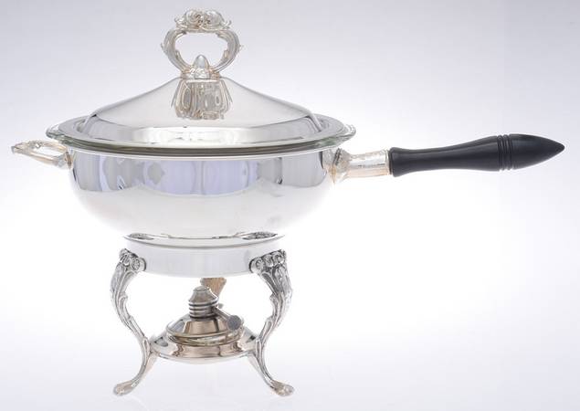 Silverplate Hollowware Chafing Dish W/Lid, Liner, Stand & Burner