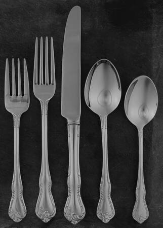 Lattice Rose (Stainless) 40 Piece Estate Set