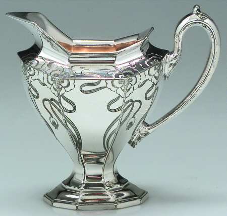 Sierra-Engraved (Silverplate, Hollowware) Creamer