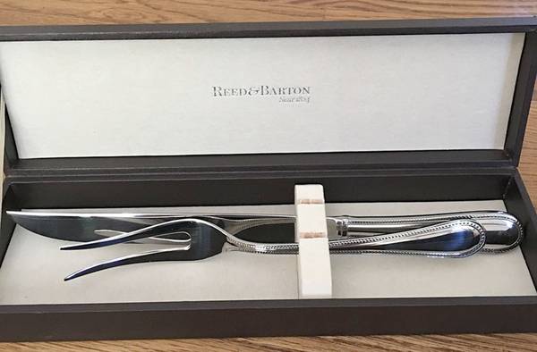 Grand Hotel II (Stainless) Small Solid 2-Piece Steak Carving Set