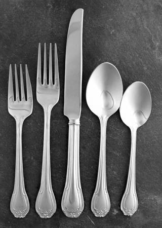 Lady Hamilton (Stainless) 5 Piece Place Setting