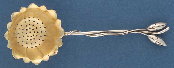 RLH2 (Sterling) Solid Individual Overcup Tea Strainer