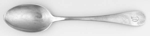 OLD ENGLISH (STERLING) Spoon-Dessert/Oval Soup