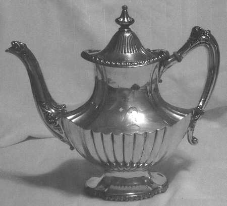 3795 (Silverplate, Hollowware) Teapot