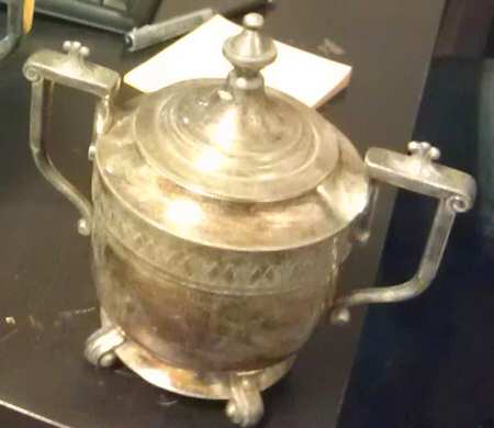 2680 (Silverplate.Hollowware) Sugar Bowl & Lid