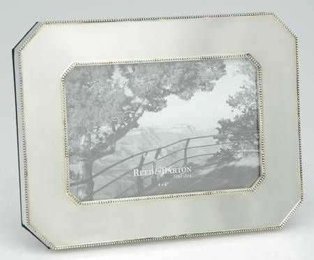 Heritage (Pewterplate, Hollowware) Frame-Holds 4" X 6" Picture