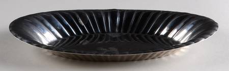 X303 (Sterling, Hollowware) 12" Bread Tray